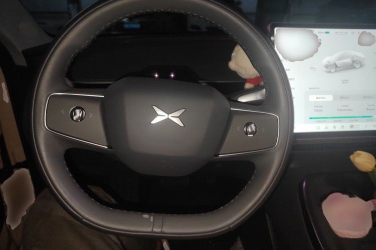 Used XPeng MONA M03 2024 620 with Ultra-Long Range Steering Wheel