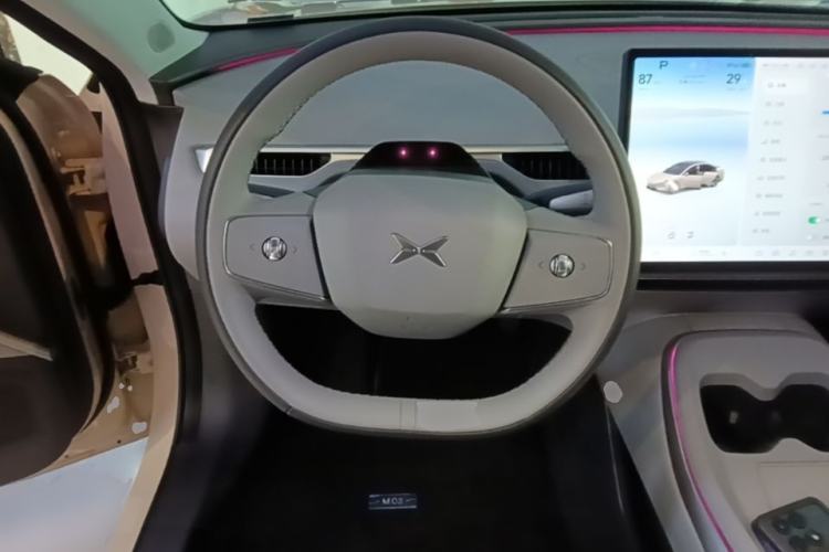 Used XPeng MONA M03 2024 620 with Ultra-Long Range Steering Wheel
