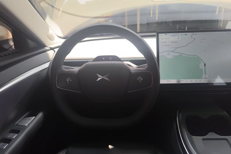 Used XPeng MONA M03 2024 620 with Ultra-Long Range Steering Wheel