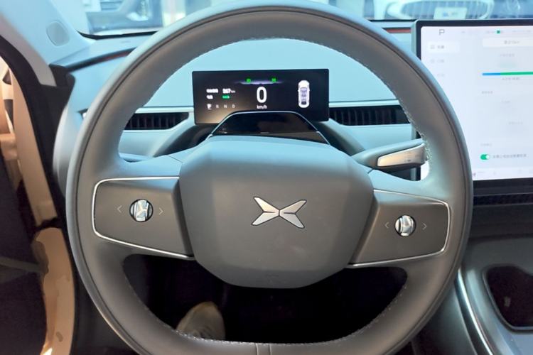 Used XPeng MONA M03 2024 620 with Ultra-Long Range Steering Wheel