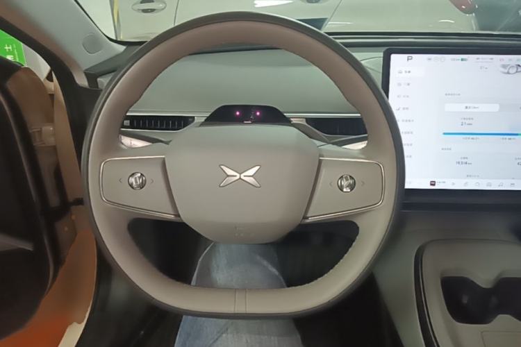 Used XPeng MONA M03 2024 620 with Ultra-Long Range Steering Wheel