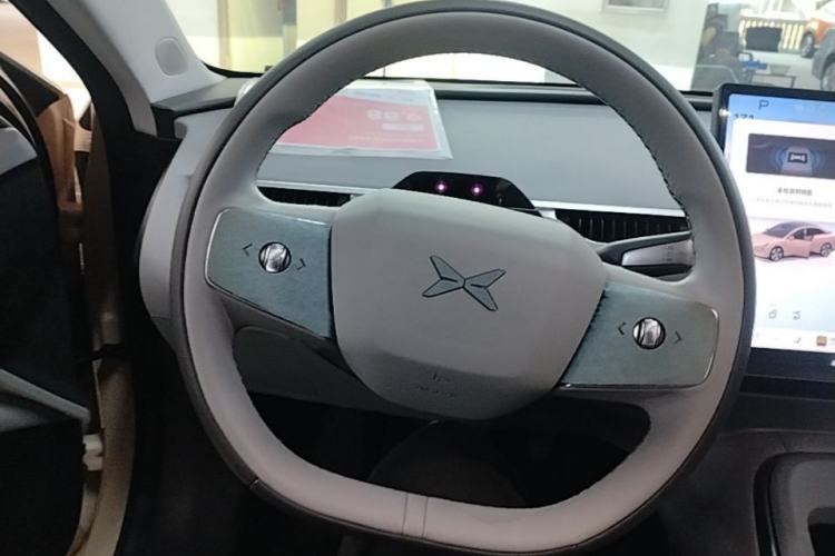 Used XPeng MONA M03 2024 620 with Ultra-Long Range Steering Wheel