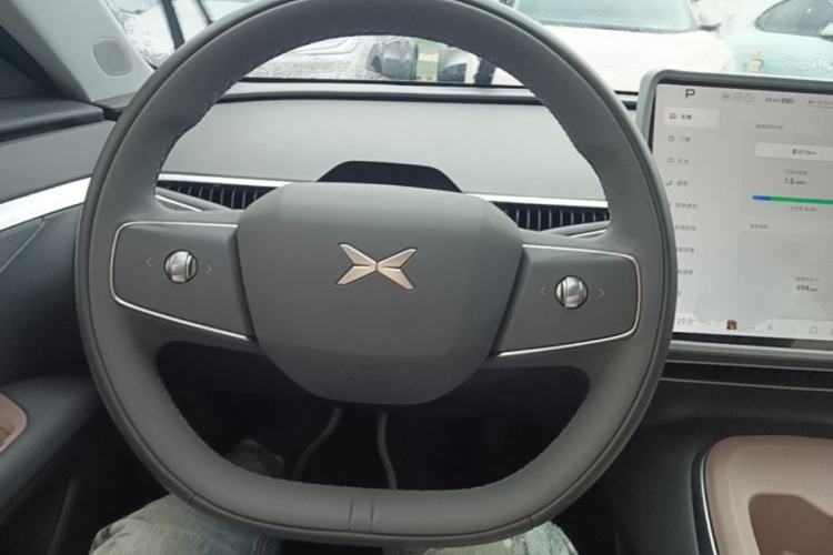 Used XPeng MONA M03 2024 620 with Ultra-Long Range Steering Wheel