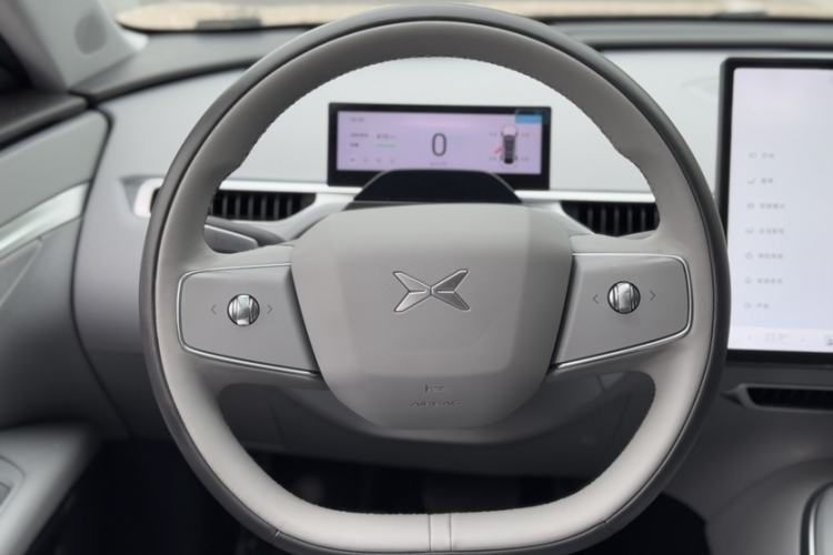 Used XPeng MONA M03 2024 620 with Ultra-Long Range Steering Wheel