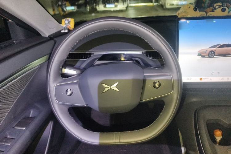 Used XPeng MONA M03 2024 515 Long-Range Steering Wheel