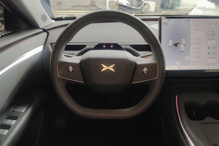 Used XPeng MONA M03 2024 620 with Ultra-Long Range Steering Wheel