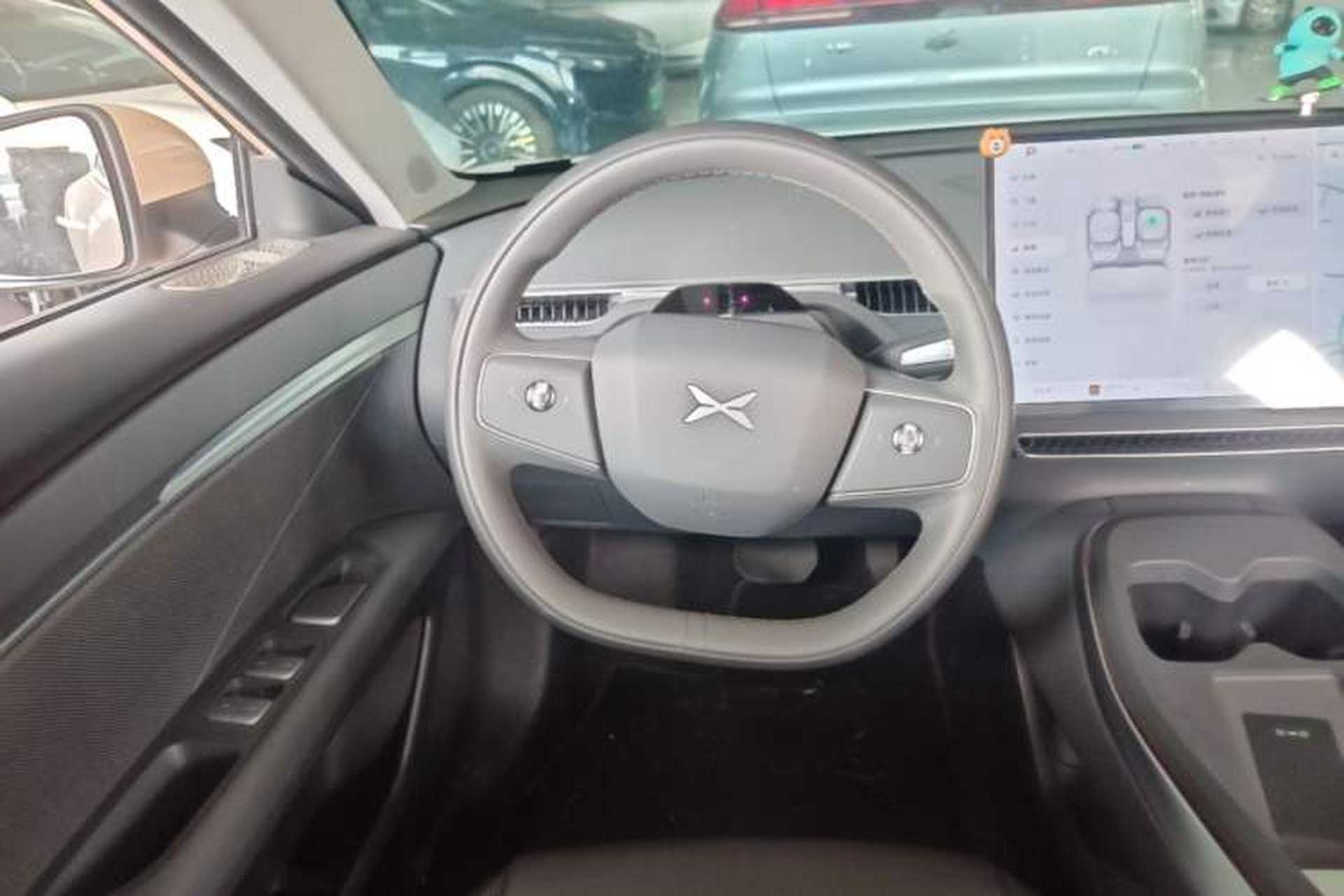 Used XPeng MONA M03 2024 620 with Ultra-Long Range Steering Wheel