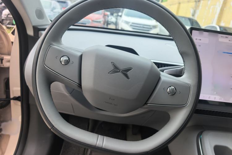 Used XPeng MONA M03 2024 620 with Ultra-Long Range Steering Wheel