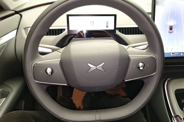 Used XPeng MONA M03 2024 620 with Ultra-Long Range Steering Wheel