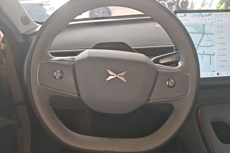 Used XPeng MONA M03 2024 620 with Ultra-Long Range Steering Wheel