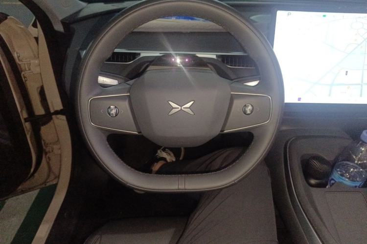 Used XPeng MONA M03 2024 620 with Ultra-Long Range Steering Wheel