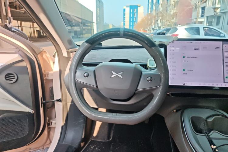 Used XPeng MONA M03 2024 620 with Ultra-Long Range Steering Wheel