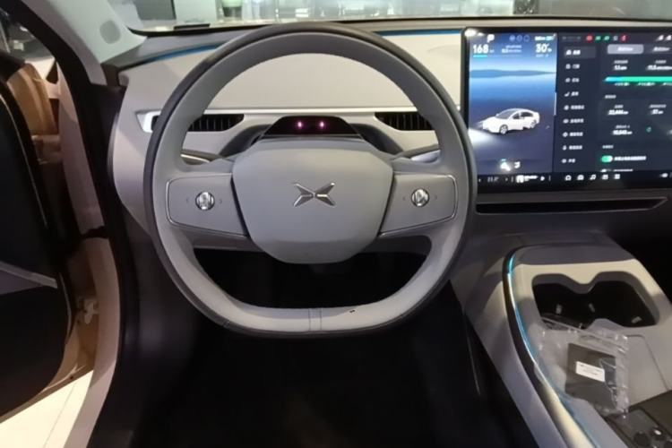 Used XPeng MONA M03 2024 620 with Ultra-Long Range Steering Wheel