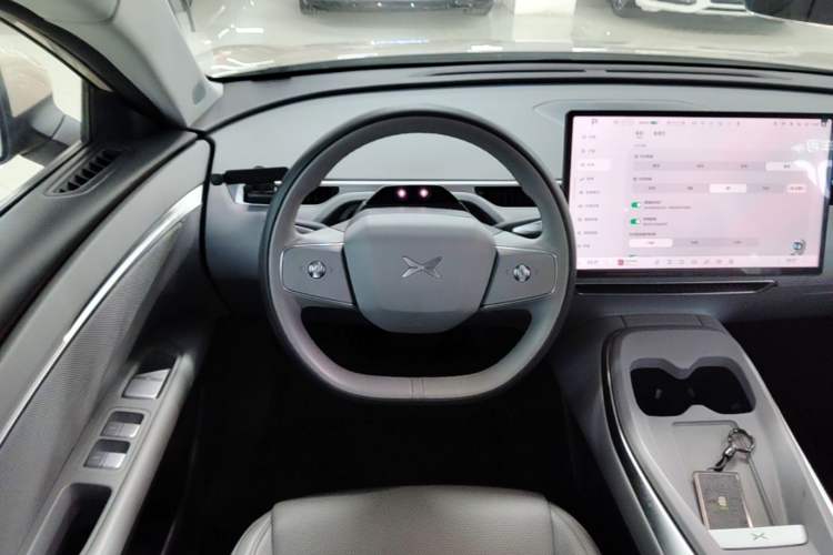 Used XPeng MONA M03 2024 620 with Ultra-Long Range Steering Wheel