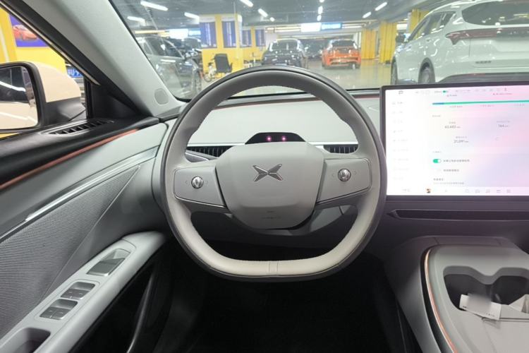 Used XPeng MONA M03 2024 620 with Ultra-Long Range Steering Wheel