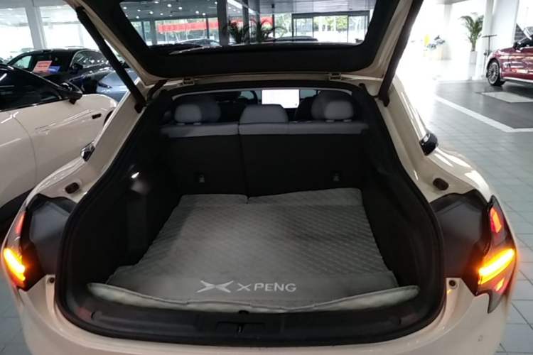 Used XPeng MONA M03 2024 620 with Ultra-Long Range Trunk