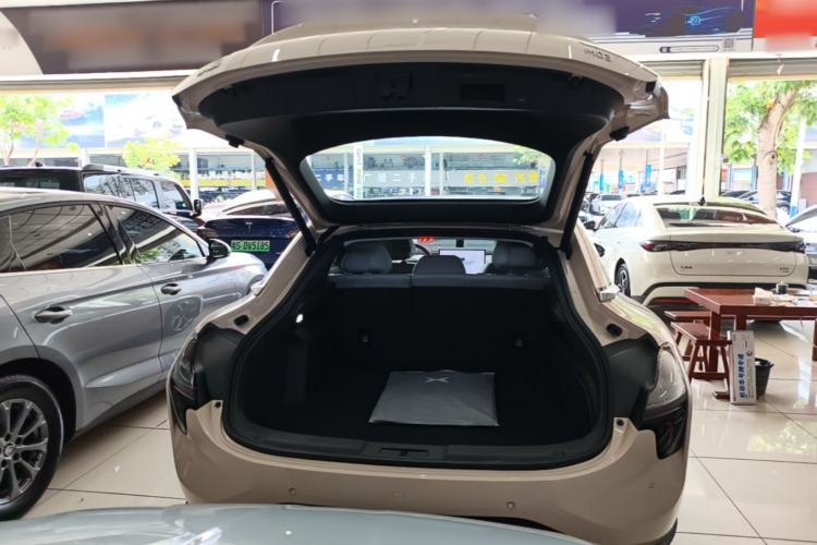 Used XPeng MONA M03 2024 620 with Ultra-Long Range Trunk