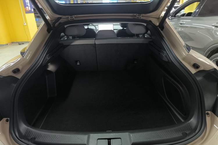 Used XPeng MONA M03 2024 620 with Ultra-Long Range Trunk