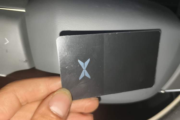 Used XPeng MONA M03 2024 620 with Ultra-Long Range Vehicle Key