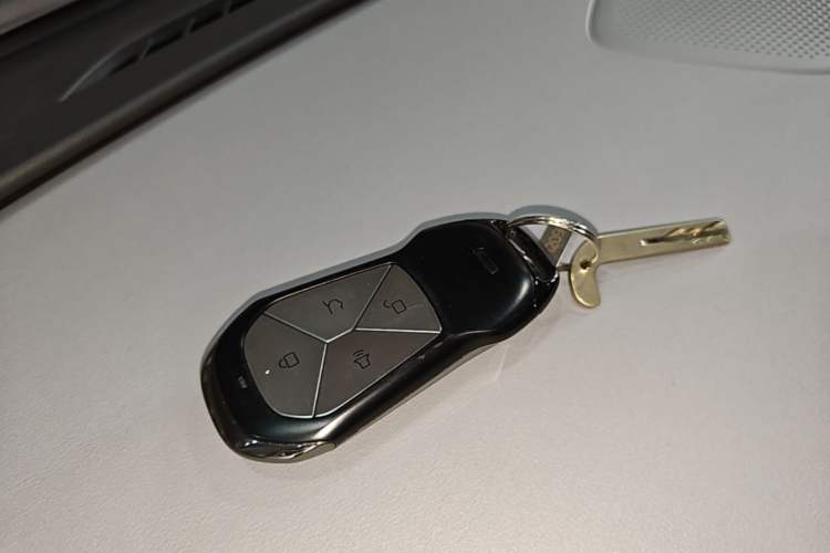 Used XPeng MONA M03 2024 620 with Ultra-Long Range Vehicle Key
