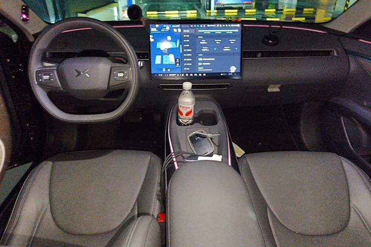 Used XPeng MONA M03 2025 502 Long-Range Max Center Console