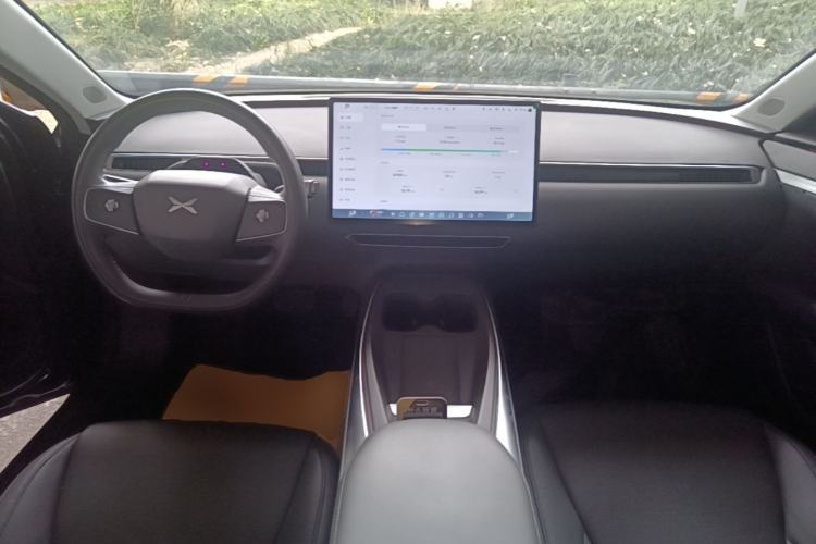 Used XPeng MONA M03 2025 620 Ultra-Long Range Plus Center Console