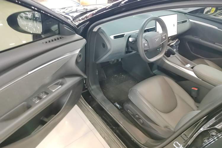 Used XPeng MONA M03 2025 620 Ultra-Long Range Plus Driver Seat