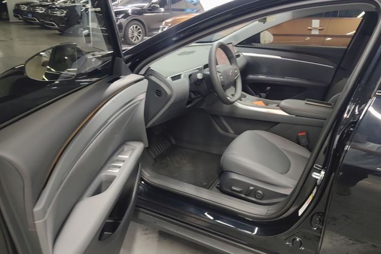 Used XPeng MONA M03 2025 502 Long-Range Max Driver Seat