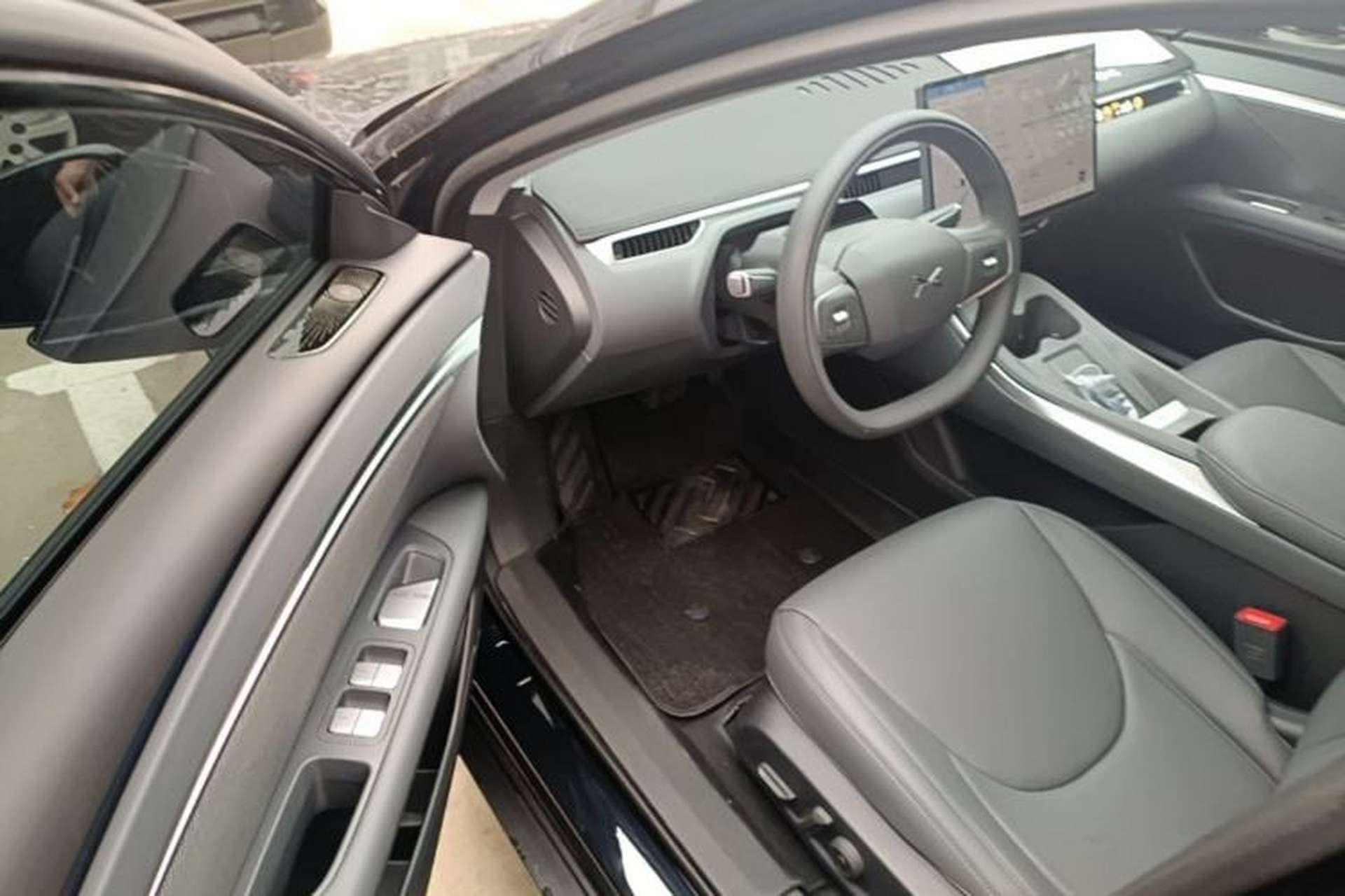 Used XPeng MONA M03 2025 600 with Ultra-Long Range Max Driver Seat