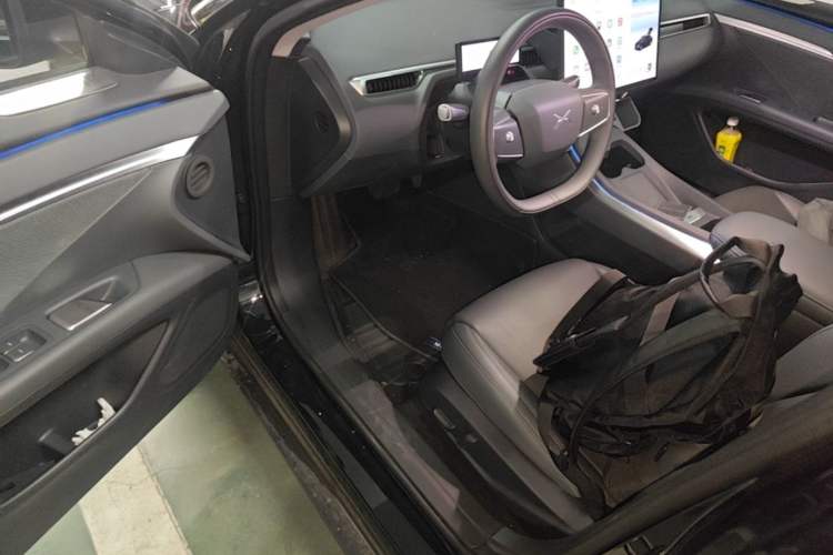 Used XPeng MONA M03 2025 620 Ultra-Long Range Plus Driver Seat