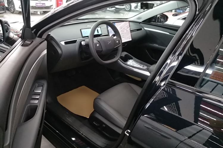 Used XPeng MONA M03 2025 620 Ultra-Long Range Plus Driver Seat