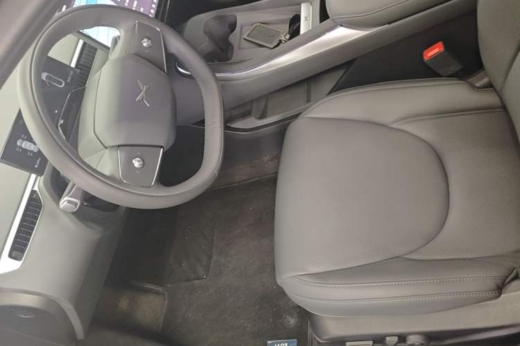 Used XPeng MONA M03 2025 515 Long-Range Plus Driver Seat