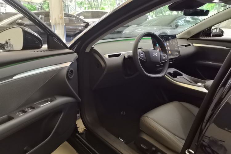Used XPeng MONA M03 2025 600 with Ultra-Long Range Max Driver Seat