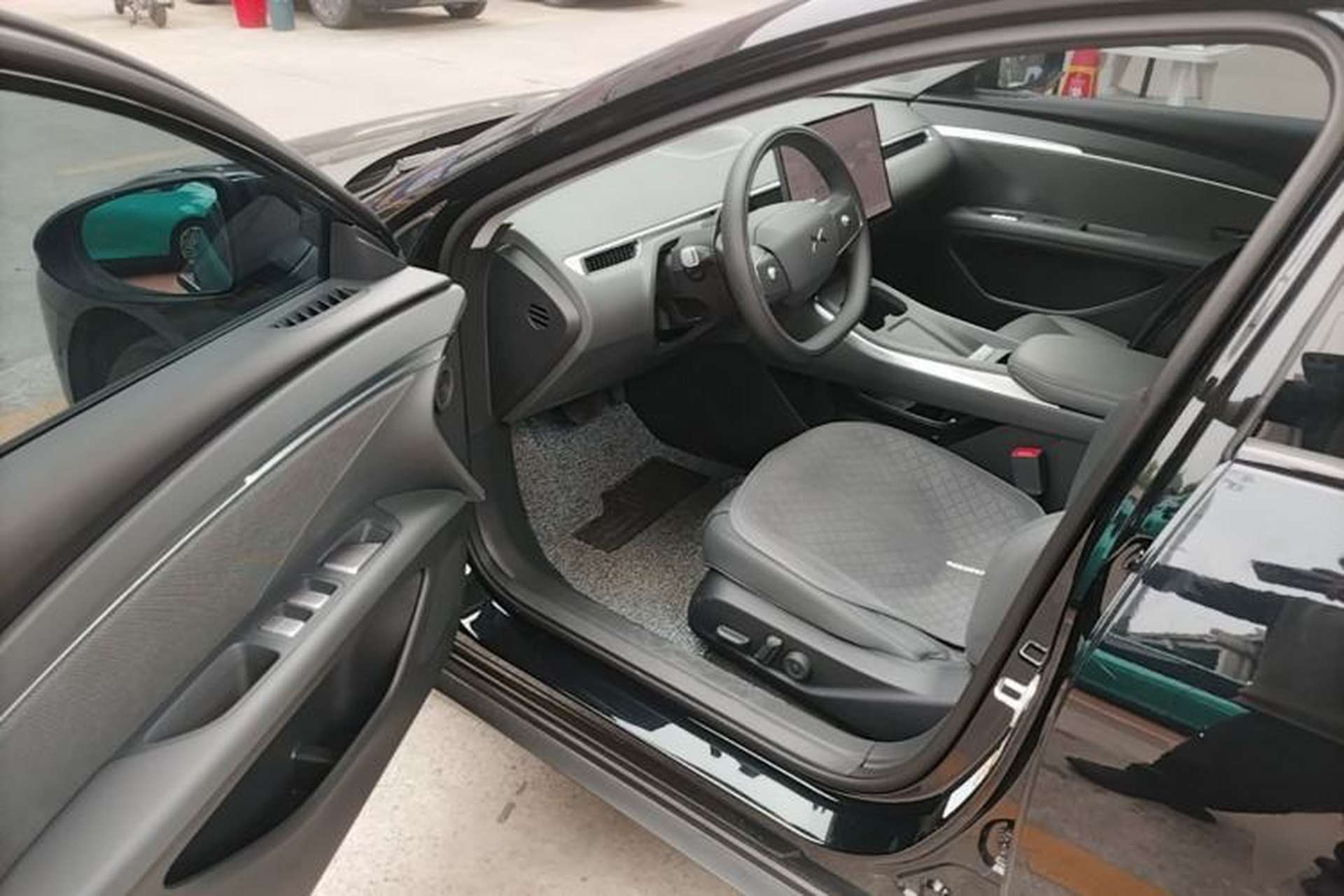 Used XPeng MONA M03 2025 515 Long-Range Plus Driver Seat