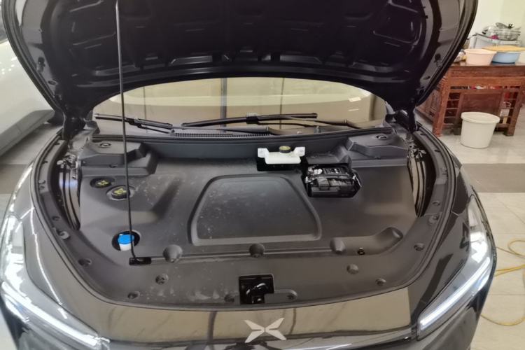 Used XPeng MONA M03 2025 600 with Ultra-Long Range Max Engine Bay