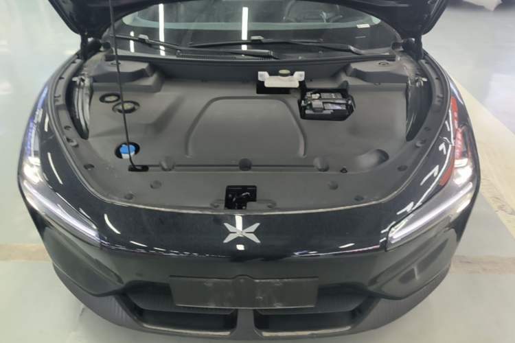 Used XPeng MONA M03 2025 600 with Ultra-Long Range Max Engine Bay