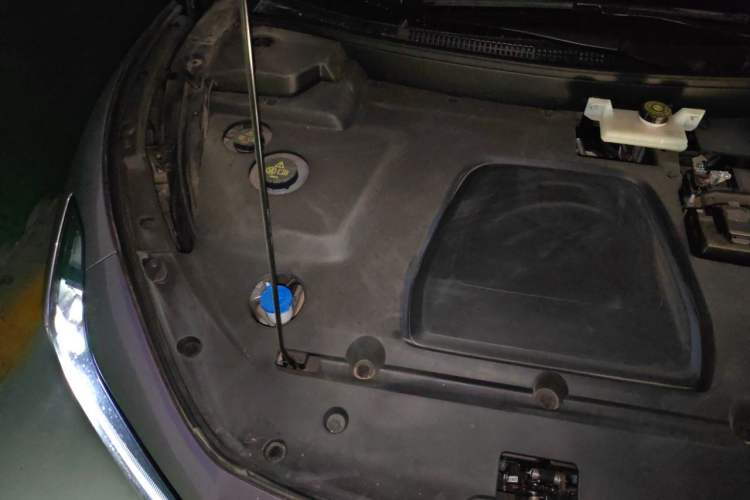 Used XPeng MONA M03 2025 620 Ultra-Long Range Plus Engine Bay Right