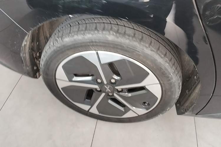 Used XPeng MONA M03 2025 600 with Ultra-Long Range Max Exterior 5