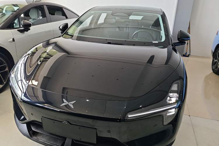Used XPeng MONA M03 2025 600 with Ultra-Long Range Max Front