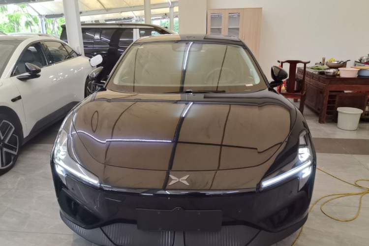 Used XPeng MONA M03 2025 600 with Ultra-Long Range Max Front