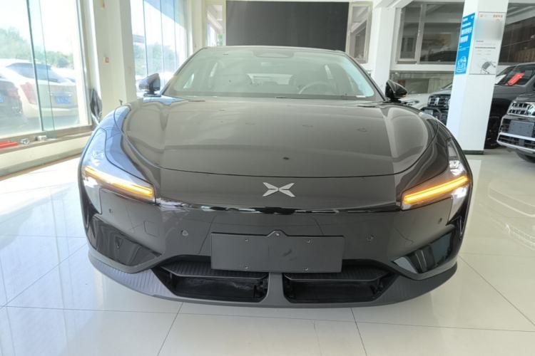 Used XPeng MONA M03 2025 600 with Ultra-Long Range Max Front