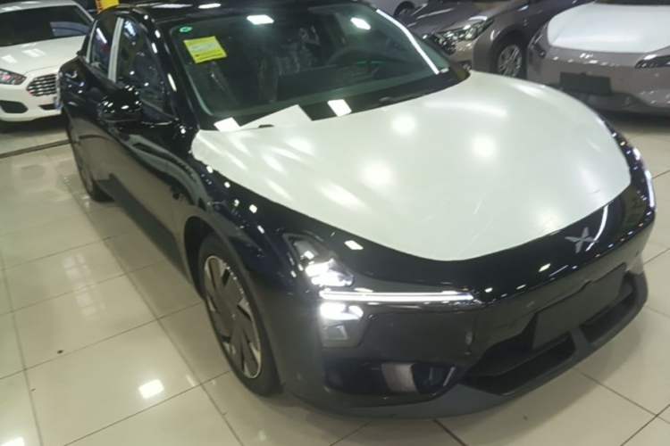 Used XPeng MONA M03 2025 502 Long-Range Max Front Right 45 Deg