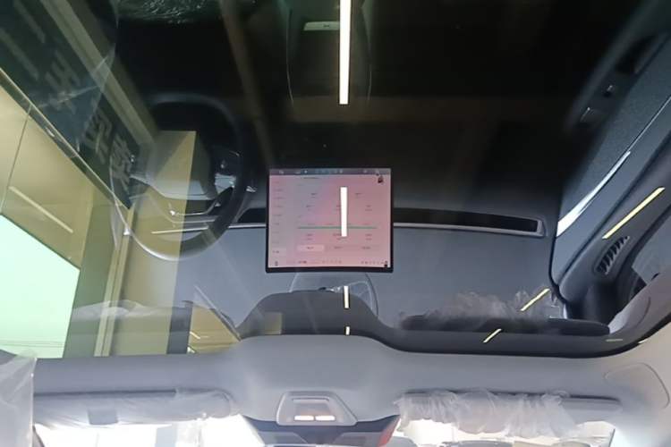 Used XPeng MONA M03 2025 620 Ultra-Long Range Plus Headliner