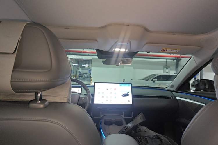 Used XPeng MONA M03 2025 620 Ultra-Long Range Plus Headliner