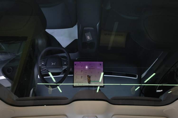 Used XPeng MONA M03 2025 600 with Ultra-Long Range Max Headliner