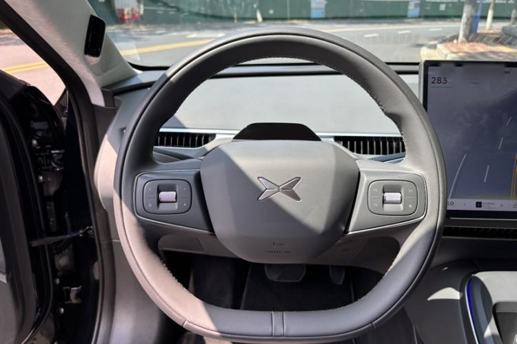 Used XPeng MONA M03 2025 600 with Ultra-Long Range Max Interior 10