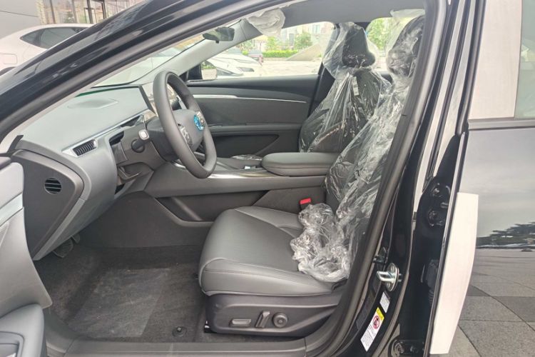 Used XPeng MONA M03 2025 502 Long-Range Max Interior 7