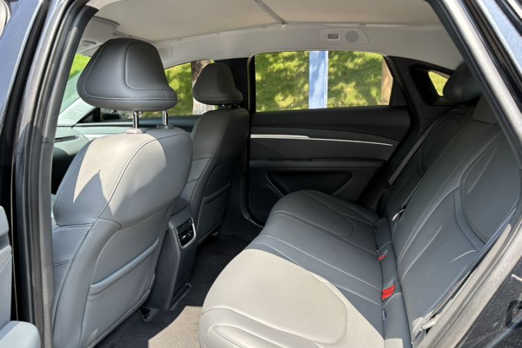 Used XPeng MONA M03 2025 600 with Ultra-Long Range Max Interior 9