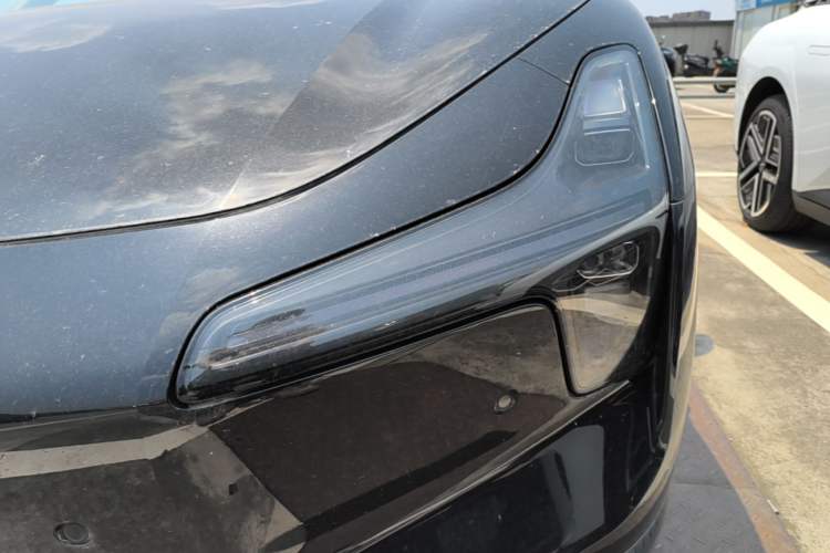Used XPeng MONA M03 2025 600 with Ultra-Long Range Max Left Front Headlight