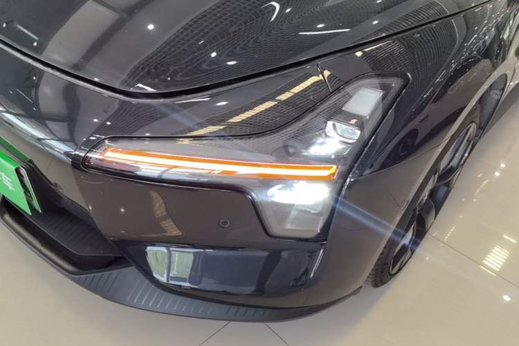 Used XPeng MONA M03 2025 600 with Ultra-Long Range Max Left Front Headlight